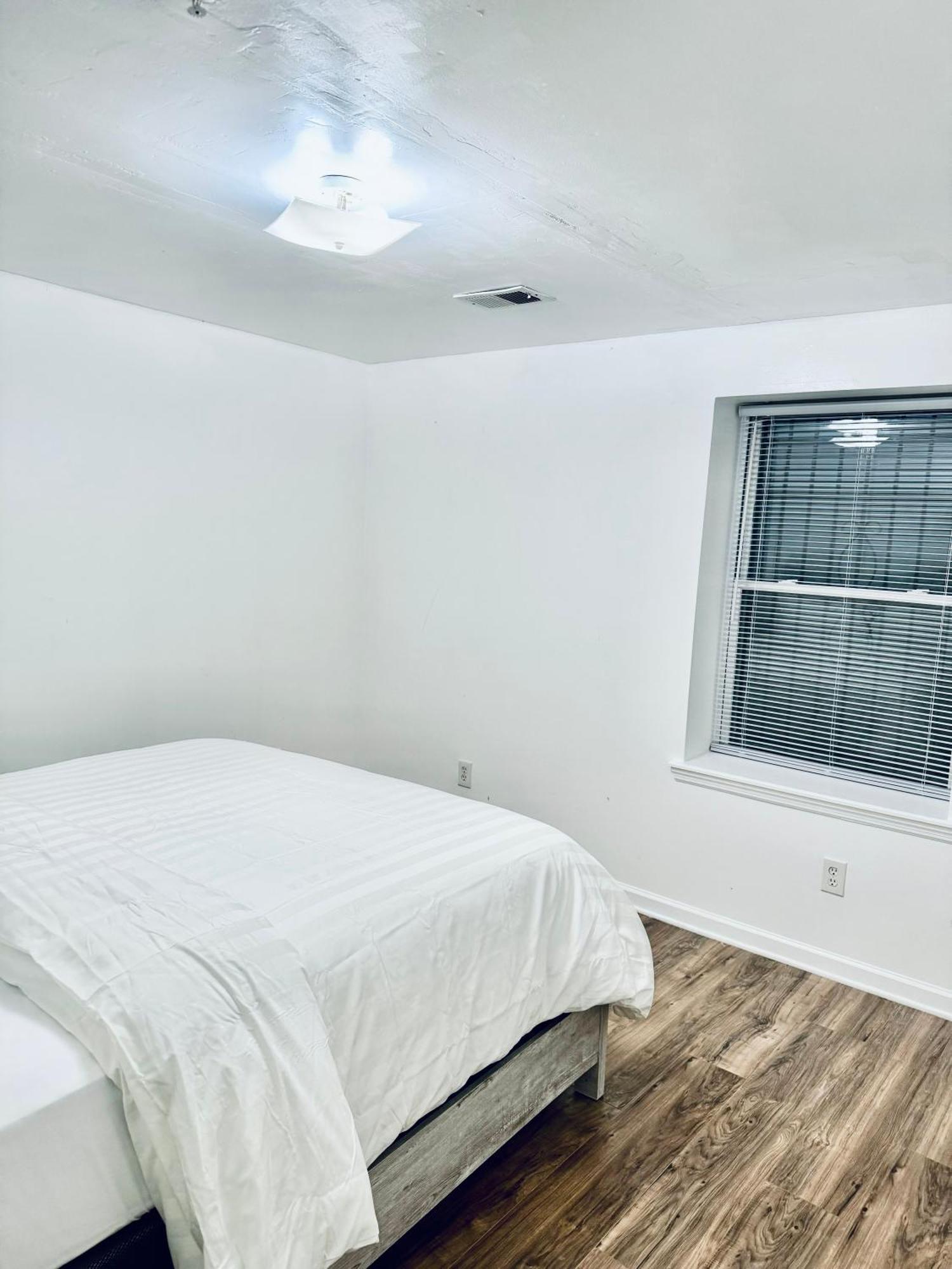 Cozy Evergreen Apartment By Newark Airport المظهر الخارجي الصورة