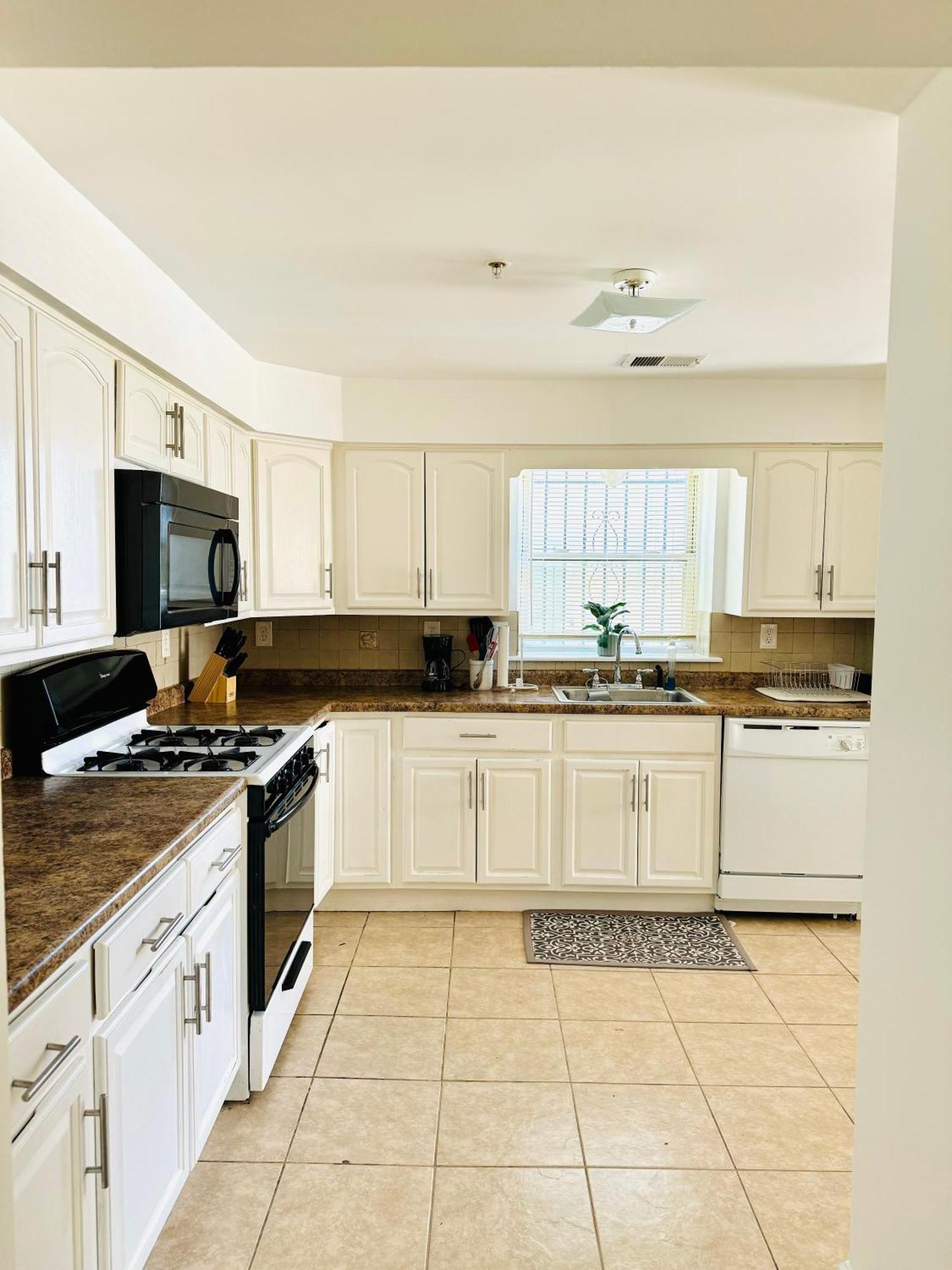 Cozy Evergreen Apartment By Newark Airport المظهر الخارجي الصورة